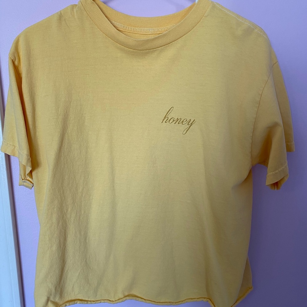 Brandy Melville/John Galt “Honey” Cropped T-shirt